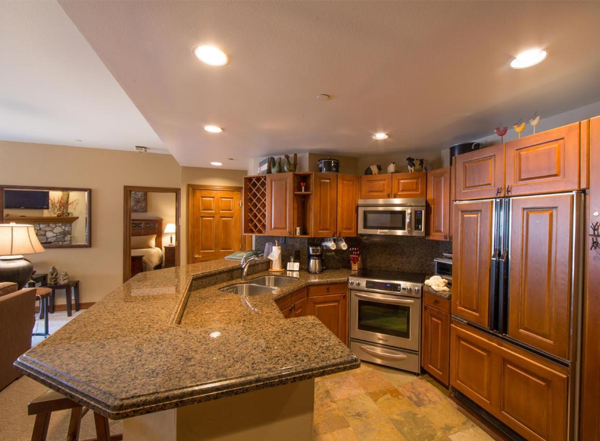 Strawberry Park True Ski In Ski Out By Vail Realty Beaver Creek Extérieur photo